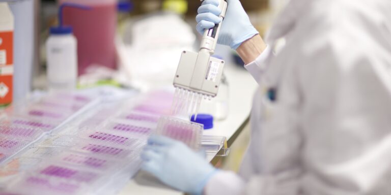 Manchester Cancer Research Centre - 