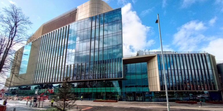 Manchester Cancer Research Centre - Professor Samra Turajlić appointed as CRUK Manchester Institute Director